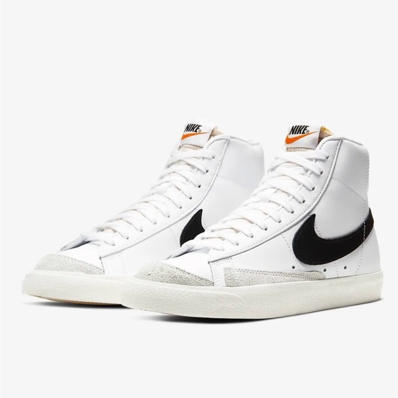 Nike Blazer, Mid Cut, (New) - Picture 2 of 5